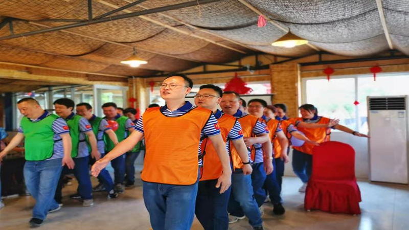 重溫崢嶸歲月，感悟紅色初心 ——瀘天化弘旭黨委開展“學(xué)黨史 感黨恩 跟黨走” 主題黨日活動(dòng)(圖2)