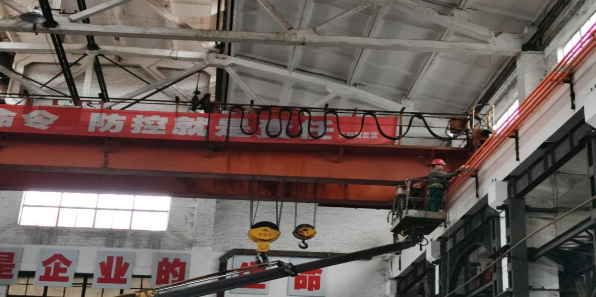 弘旭公司對(duì)特種設(shè)備進(jìn)行安全隱患整改(圖1) 弘旭公司對(duì)特種設(shè)備進(jìn)行安全隱患整改(圖1)